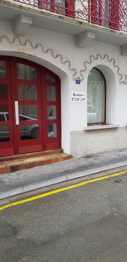 Etche Ona Apartment